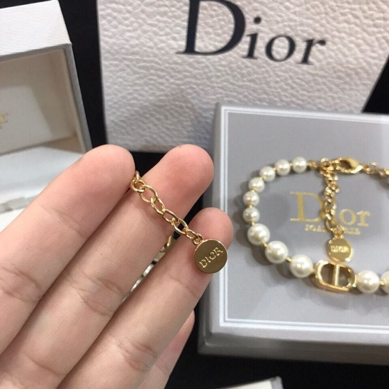 Christian Dior Necklaces